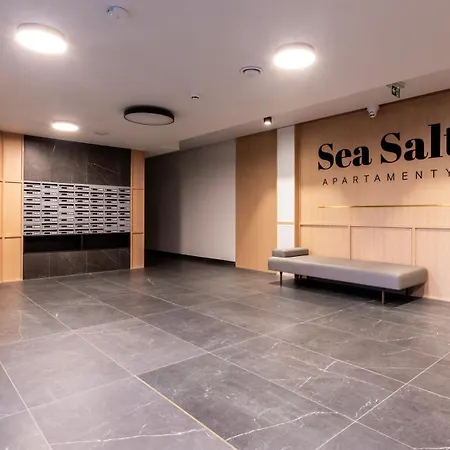 Sea Salt Spacious By Bookinghost