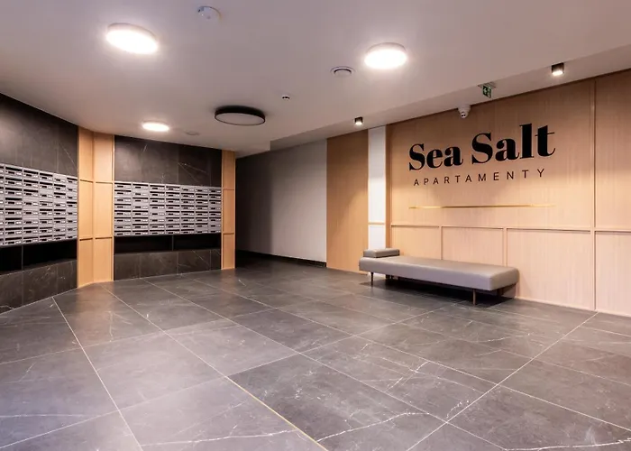 Sea Salt Spacious By Bookinghost